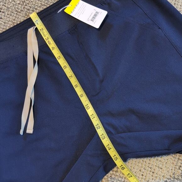 NWT Figs Men's Technical Collection Axim Cargo Pants Navy Blue Size XL - Picture 5 of 6